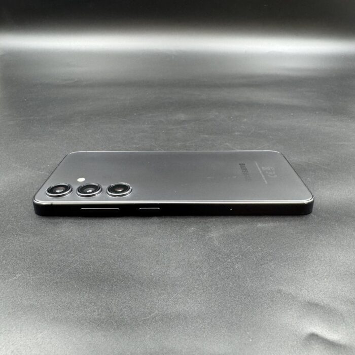 Samsung Galaxy S24 256GB Phantom Black - Image 2
