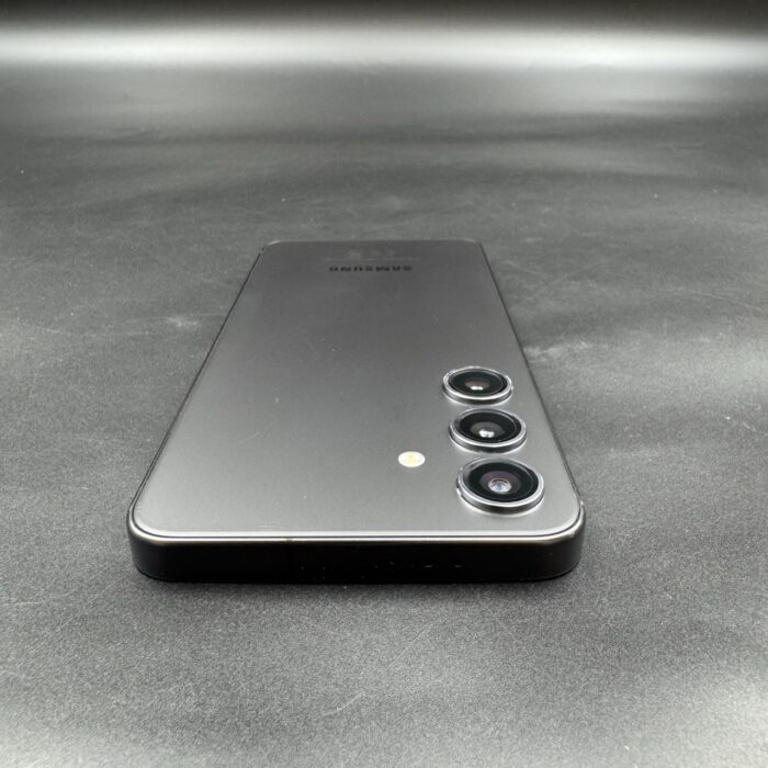 Samsung Galaxy S24 256GB Phantom Black - Image 5