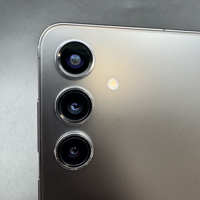 Samsung Galaxy S24 256GB Phantom Black - Image 9