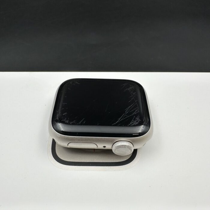 Apple Watch Series 8 41MM Starlight - Image 4