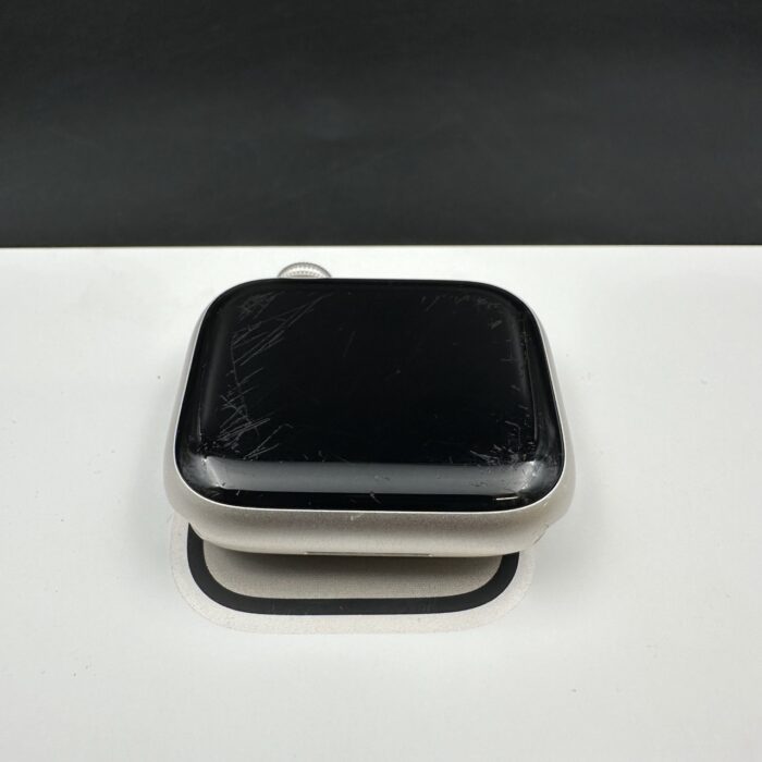 Apple Watch Series 8 41MM Starlight - Image 6