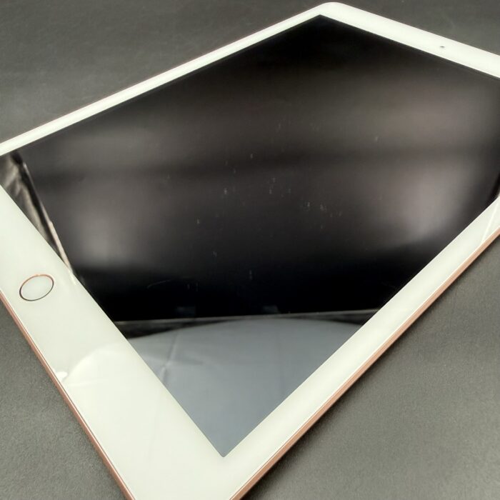iPad 8th Gen 32GB Gold - Image 7
