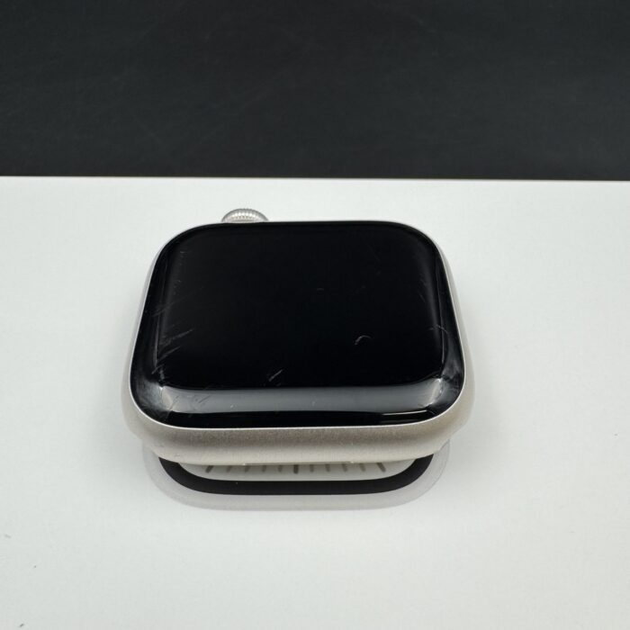 Apple Watch Series 7 41MM GPS + Cellular Starlight - Image 6