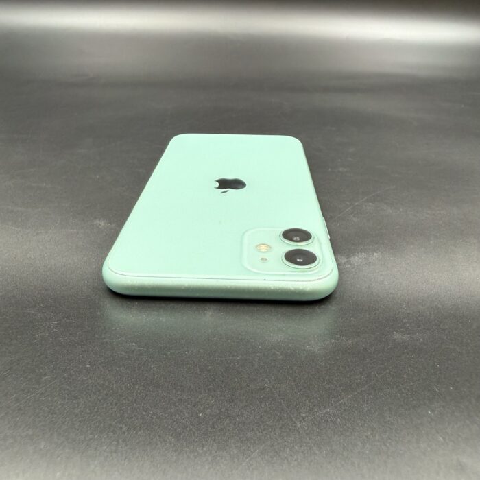 iPhone 11 128GB Green - Image 6
