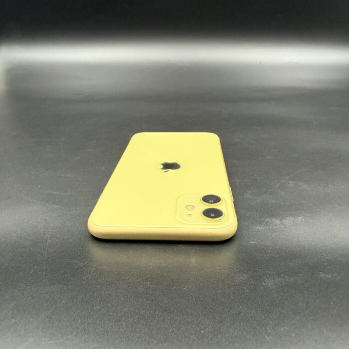 iPhone 11 128GB Yellow - Image 5