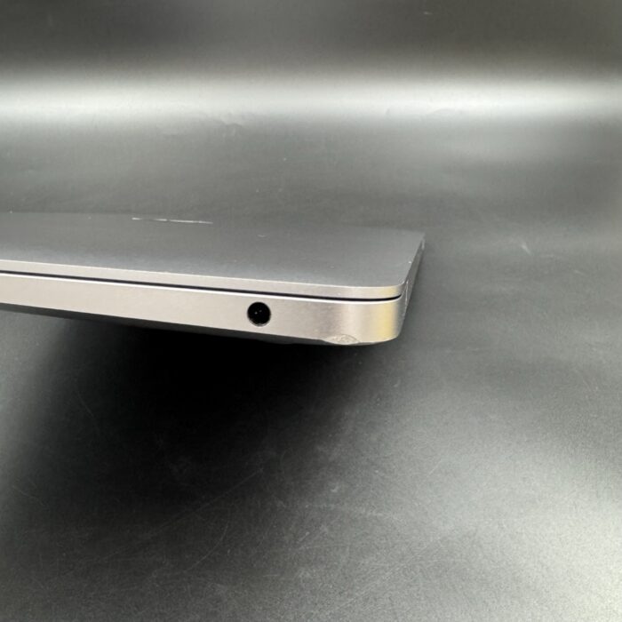 Macbook Air 13" M1 8GB 512GB Space Gray - Image 5