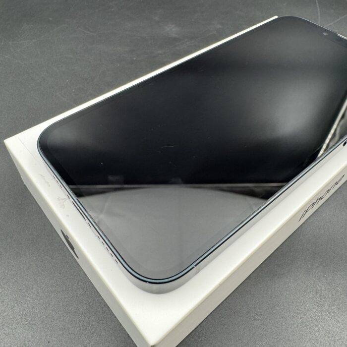 iPhone 13 128GB Midnight - Image 7