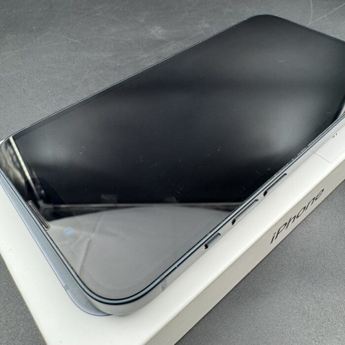 iPhone 13 128GB Midnight - Image 8