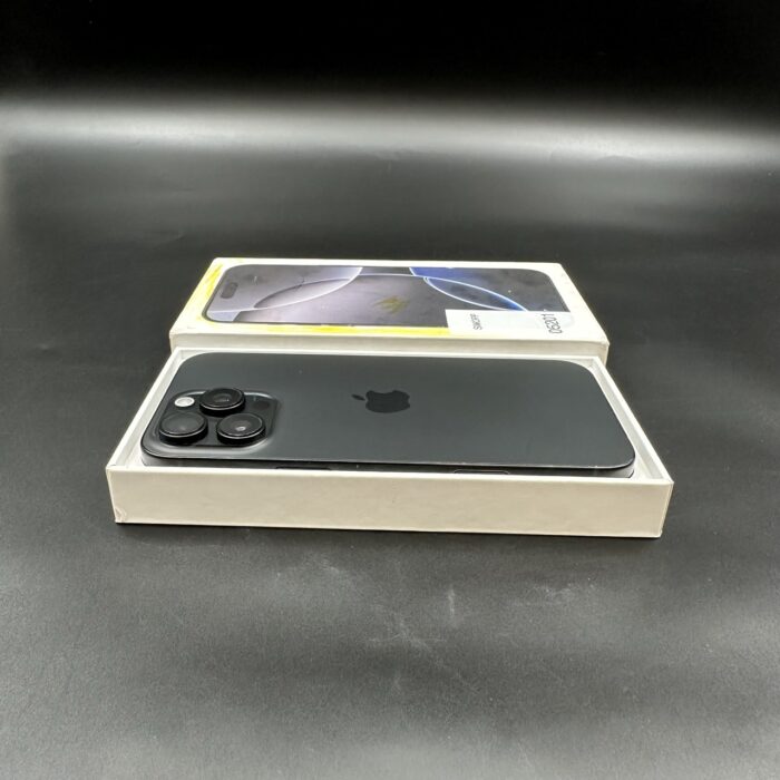 iPhone 16 Pro Max 256GB Black Titanium - Image 2