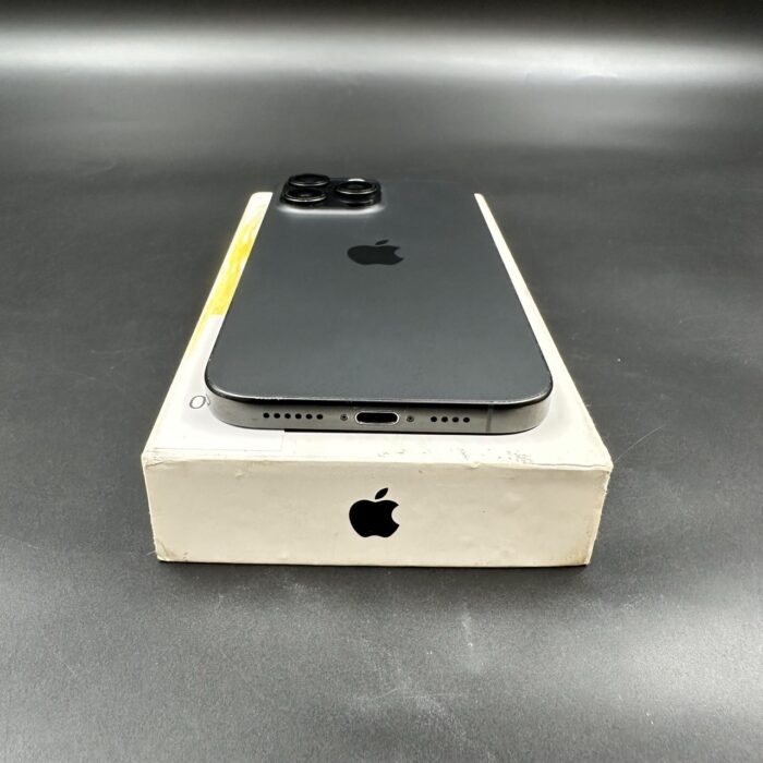 iPhone 16 Pro Max 256GB Black Titanium - Image 5