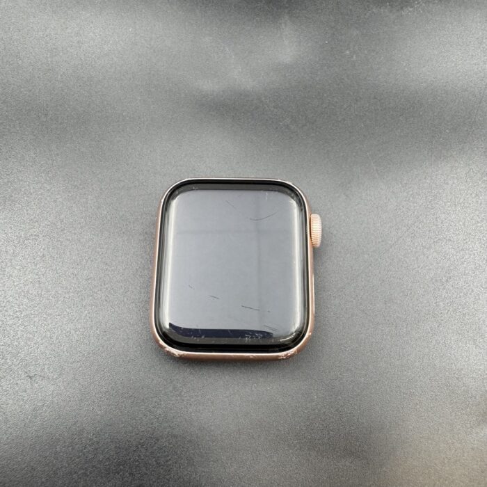 Apple Watch SE (1st generation) 40MM GPS + Cellular Rose Gold - Image 6