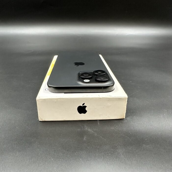 iPhone 16 Pro Max 256GB Black Titanium - Image 9