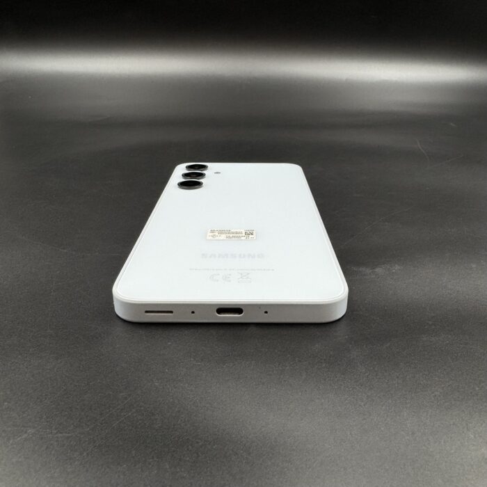Samsung Galaxy A35 128GB Awesome Iceblue - Image 3