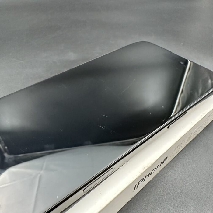 iPhone 16 Pro Max 256GB Black Titanium - Image 11