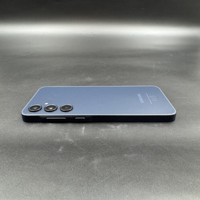 Samsung Galaxy A35 128GB Awesome Graphite - Image 2