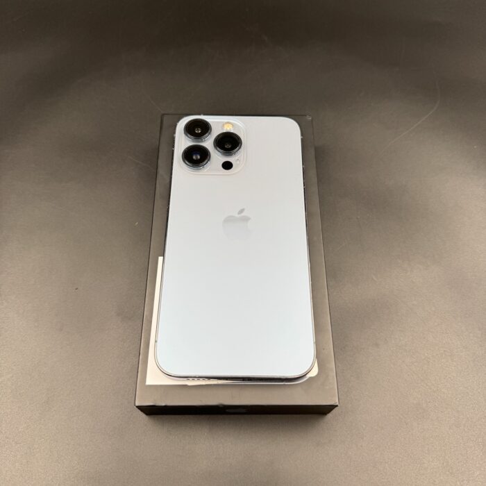 iPhone 13 Pro 128GB Sierra Blue - Image 11