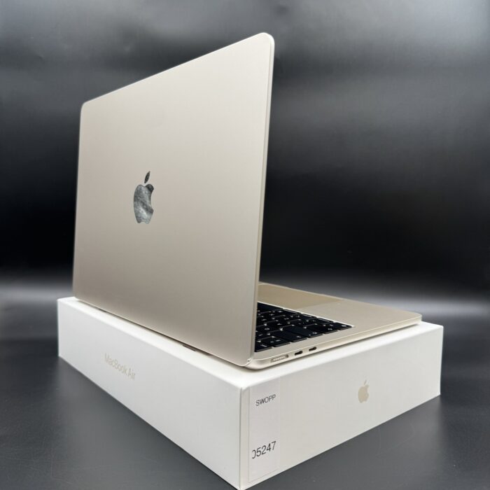 Macbook Air M2 13" | 8GB | 256GB SSD | Starlight - Image 3