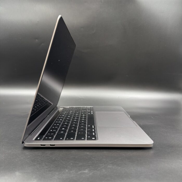 Macbook Pro 13" M2 | 8GB | 512GB SSD | Space Grey - Image 3