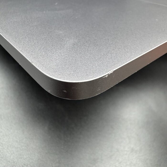 Macbook Pro 13" M2 | 8GB | 512GB SSD | Space Grey - Image 4