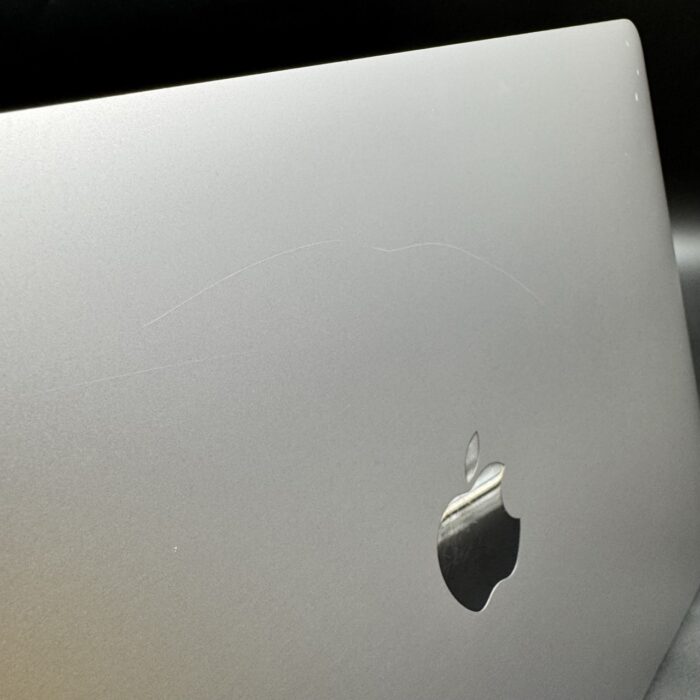 Macbook Pro 13" M2 | 8GB | 512GB SSD | Space Grey - Image 7