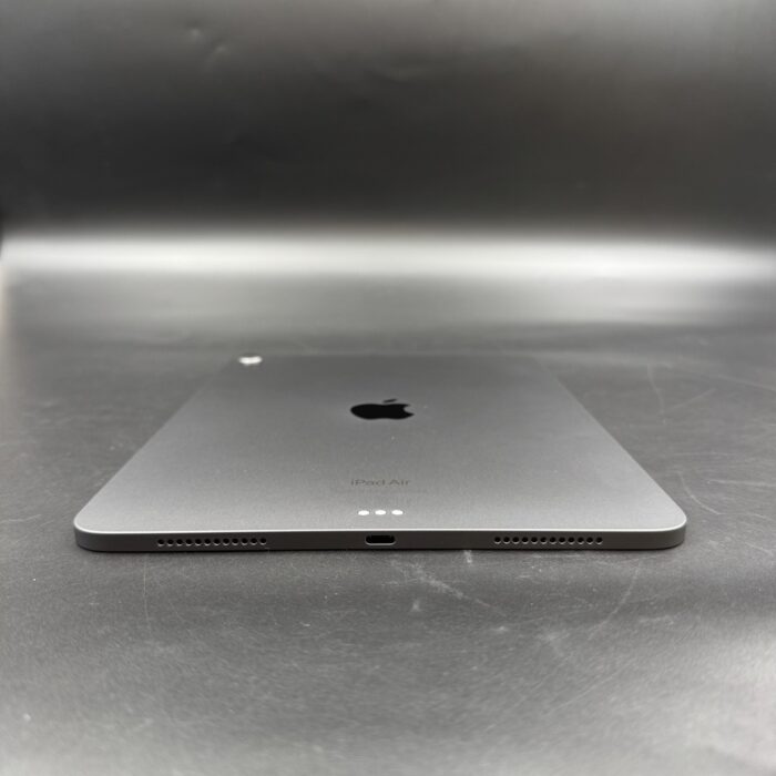 iPad Air 5 11-inch | M1 | 256GB | Space Grey - Image 3