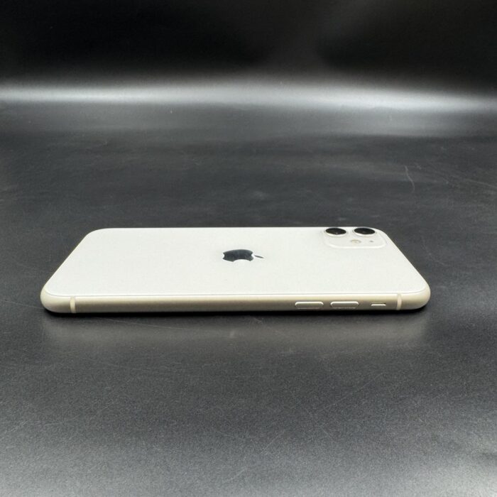 iPhone 11 128GB White - Image 4