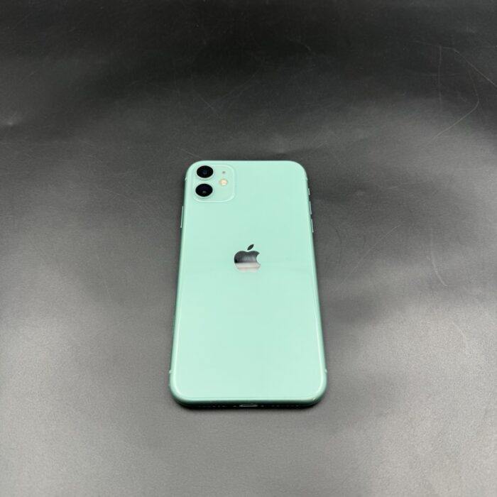 iPhone 11 128GB Green - Image 9