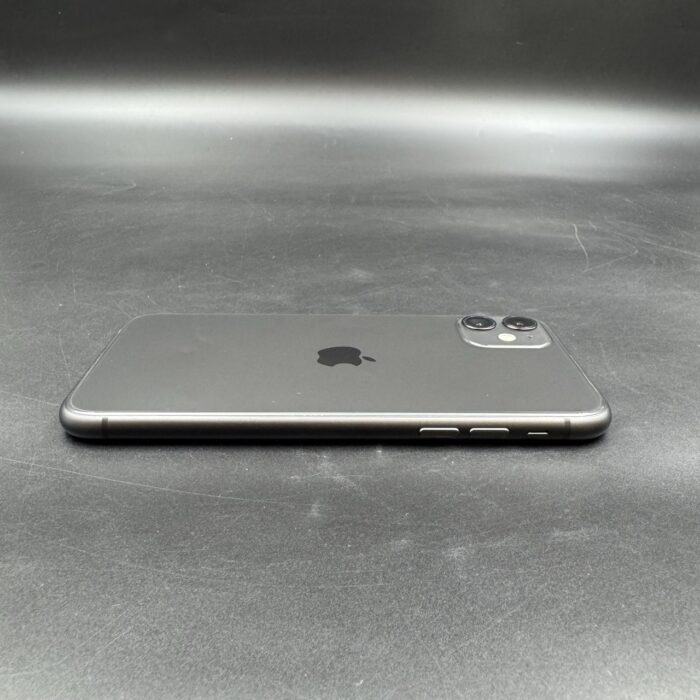 iPhone 11 128GB Black - Image 4
