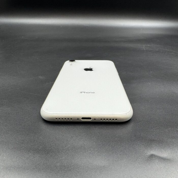 iPhone XR 64 White - Image 3