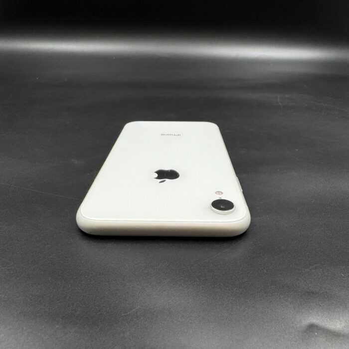 iPhone XR 64 White - Image 5