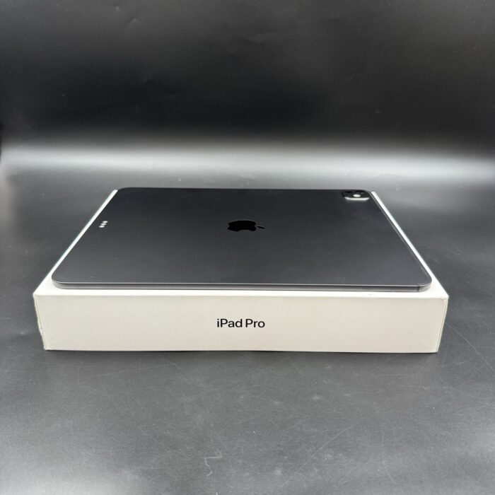 iPad Pro M4 13" 256GB Space Black - Image 5