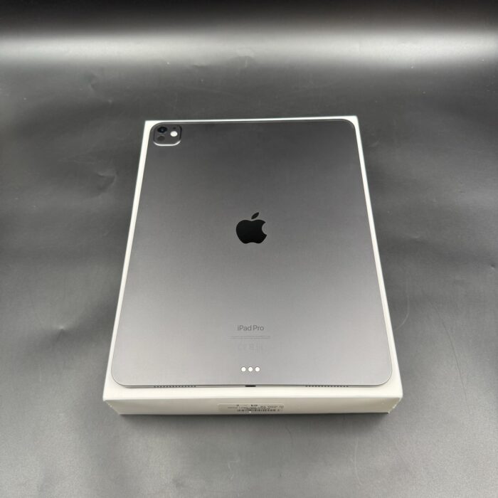 iPad Pro M4 13" 256GB Space Black - Image 7