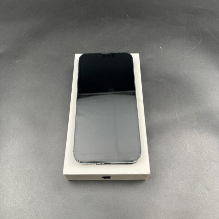 iPhone 13 256GB Midnight - Image 9