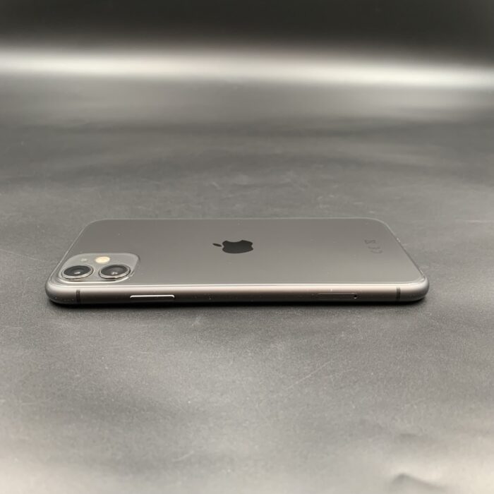 iPhone 11 64GB Black - Image 2