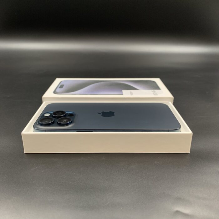 iPhone 15 Pro Max 512GB Blue Titanium - Image 2