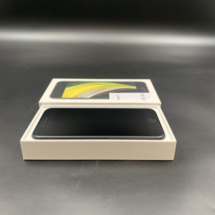 iPhone SE (2nd Gen) 64GB Black - Image 2