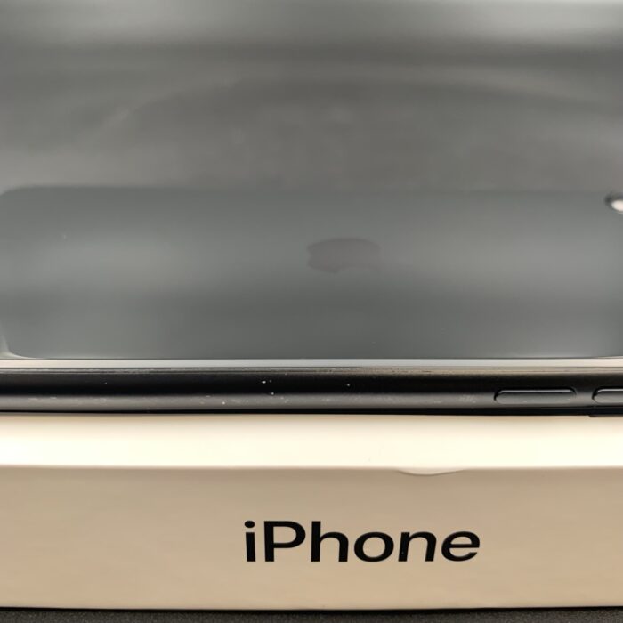 iPhone SE (2nd Gen) 64GB Black - Image 7