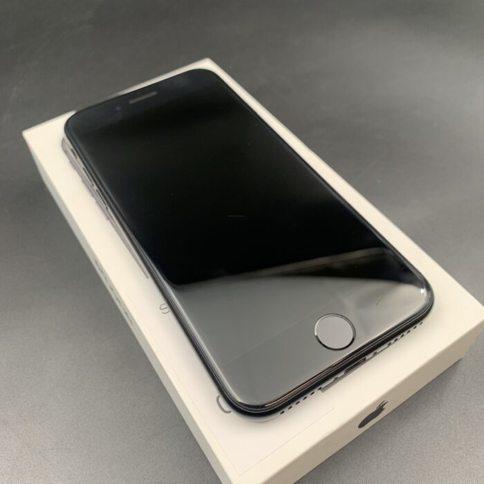 iPhone SE (2nd Gen) 64GB Black - Image 10