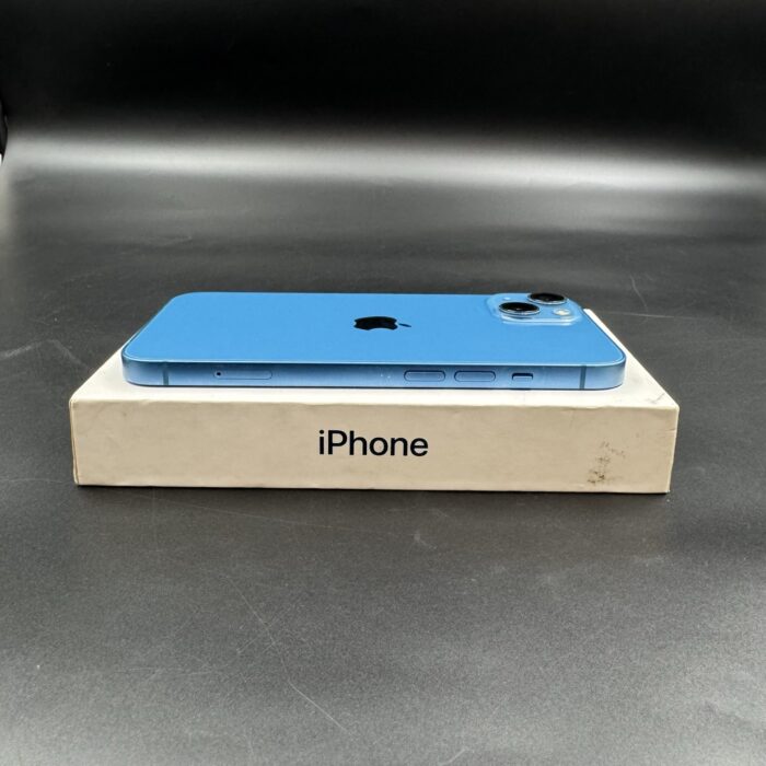 iPhone 13 128GB Blue - Image 6