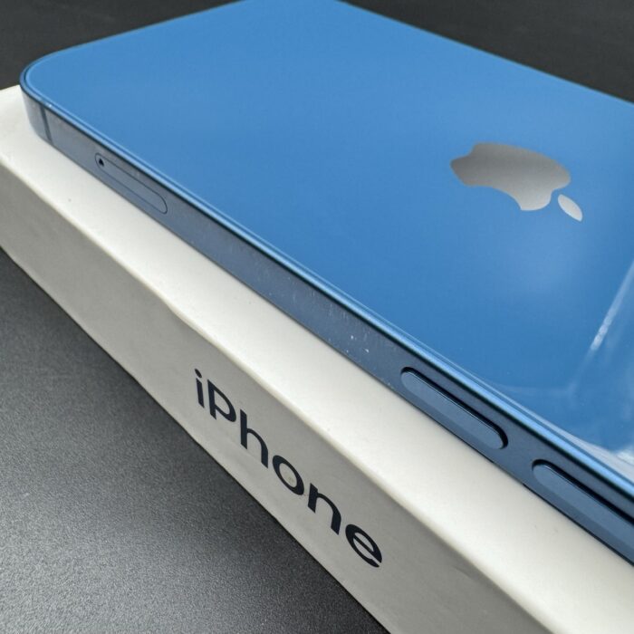 iPhone 13 128GB Blue - Image 7