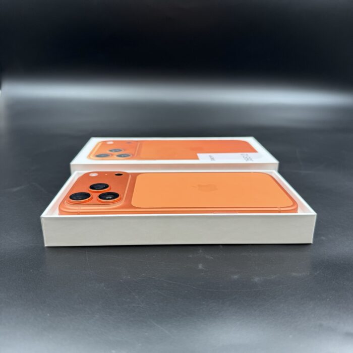 iPhone 17 Pro Max 256GB Cosmic Orange - Image 2