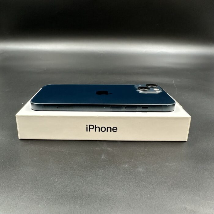 iPhone 13 128GB Midnight - Image 5