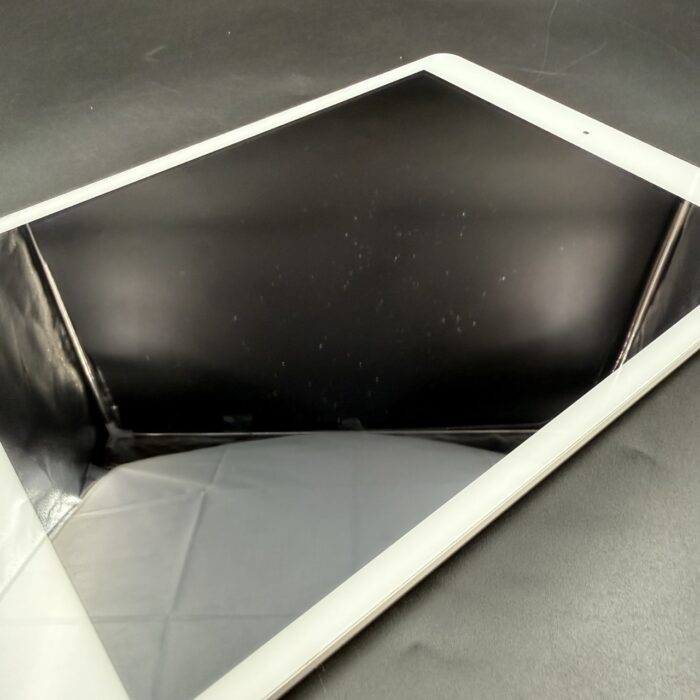 iPad 7th Gen 32GB Silver - Image 6