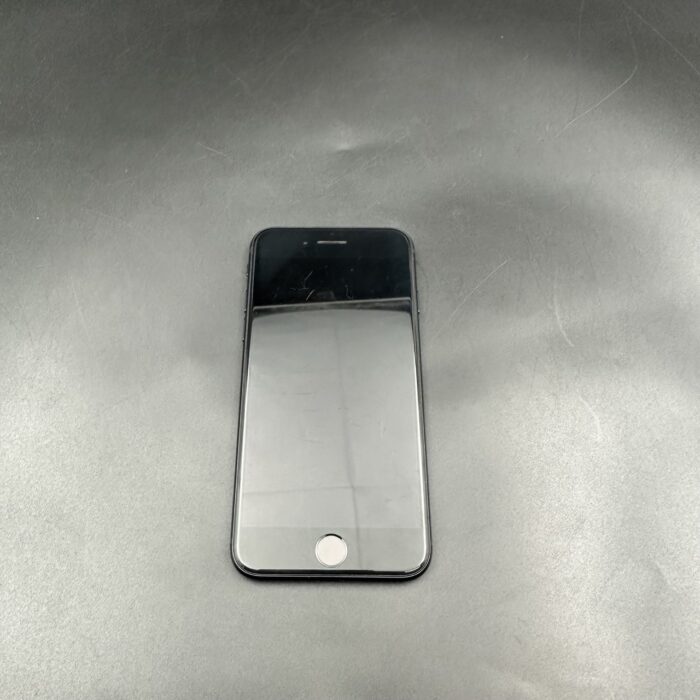 iPhone SE (3rd Generation) 128GB Midnight - Image 8