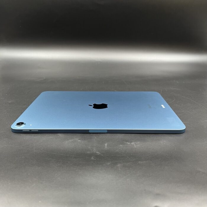 iPad Air 5 64GB Sky Blue - Image 2