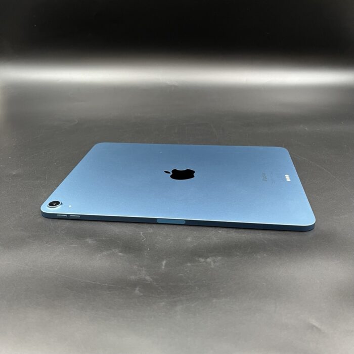 iPad Air 5 64GB Sky Blue - Image 6