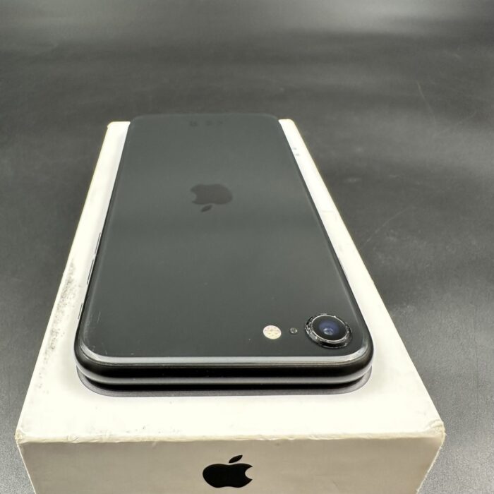 iPhone SE 2022 64GB Black - Image 7