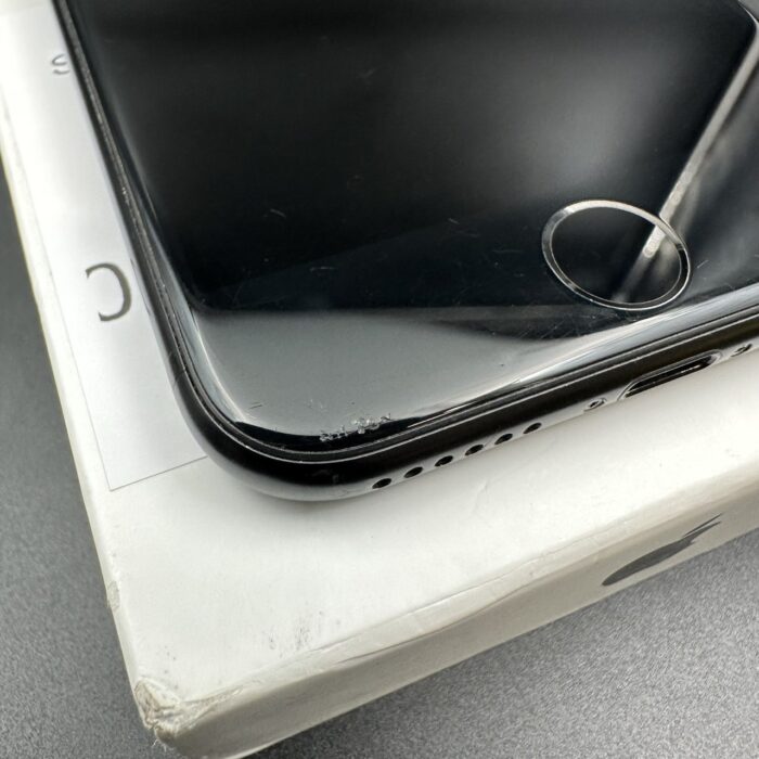 iPhone SE 2022 64GB Black - Image 9