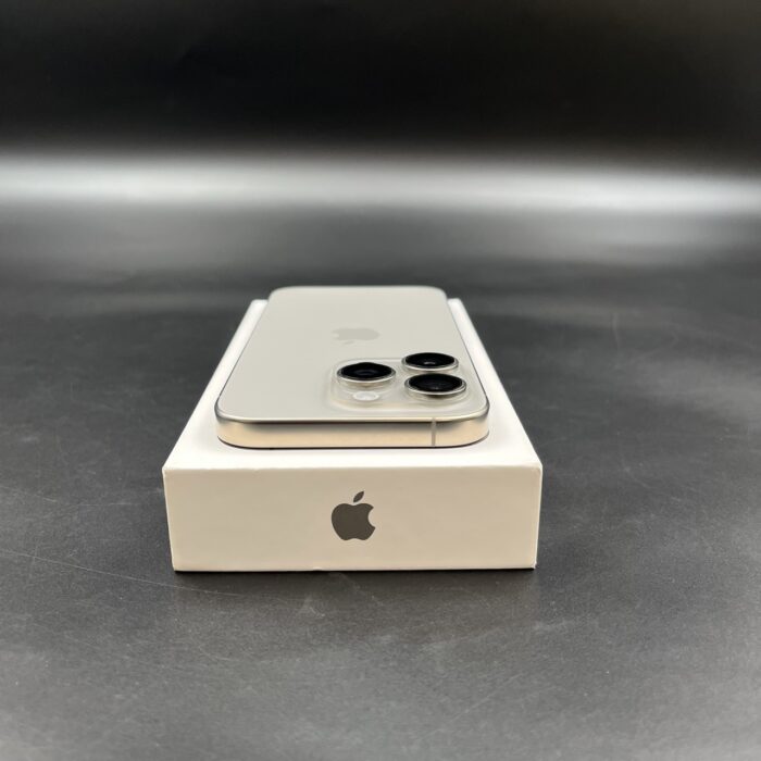 iPhone 16 Pro 256GB Natural Titanium - Image 6