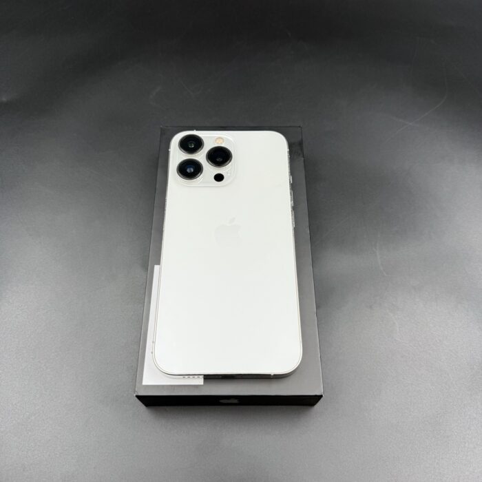 iPhone 13 Pro 128GB Silver - Image 10